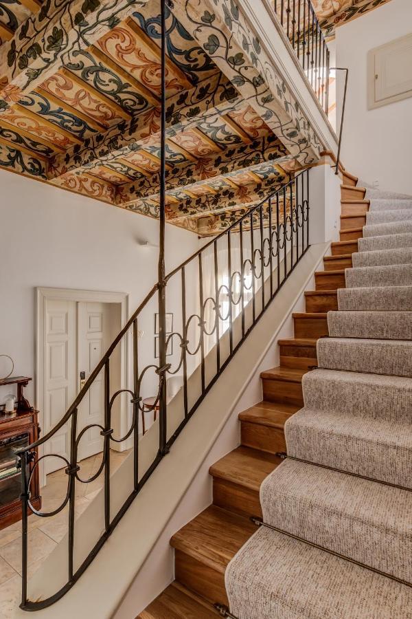 Nerudova 211 Hotel Prag